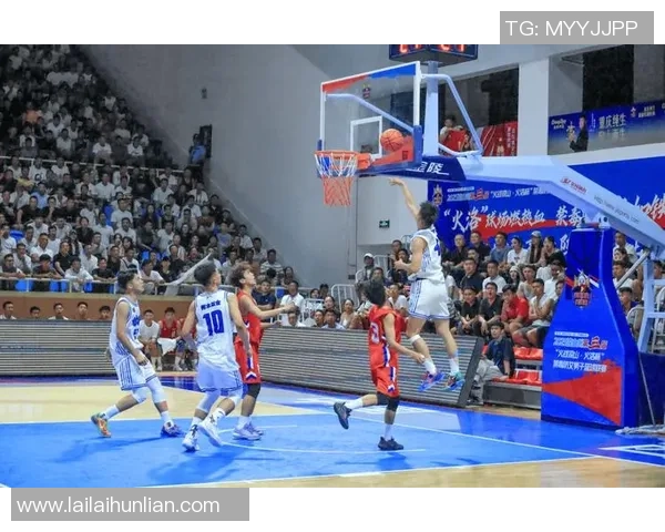 足球巨星与篮球传奇跨界对话 激荡运动激情与传奇碰撞